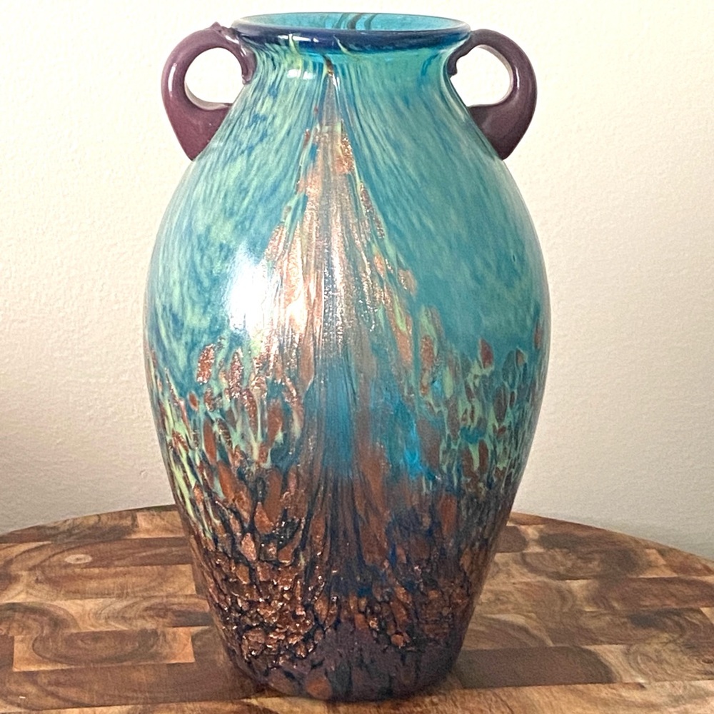 Dale Tiffany Favrile studio art glass vase with handles